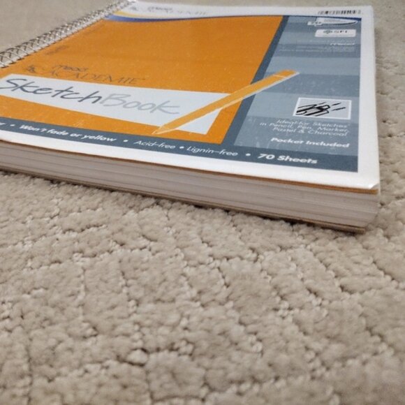 Mead Academie 8" x 11" Heavyweight Sketch Book 69 Sheets Acid/Lignin-Free - Picture 4 of 5